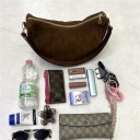 borsa in pelle scamosciata mezzaluna